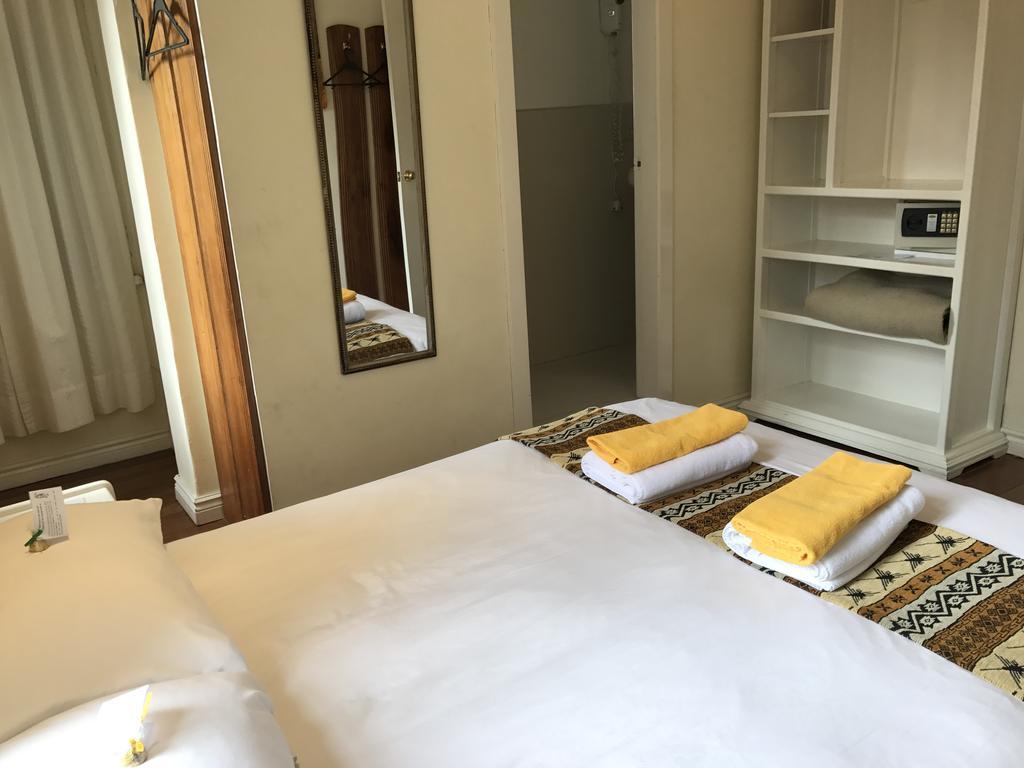 Hotel Cayman Quito Esterno foto