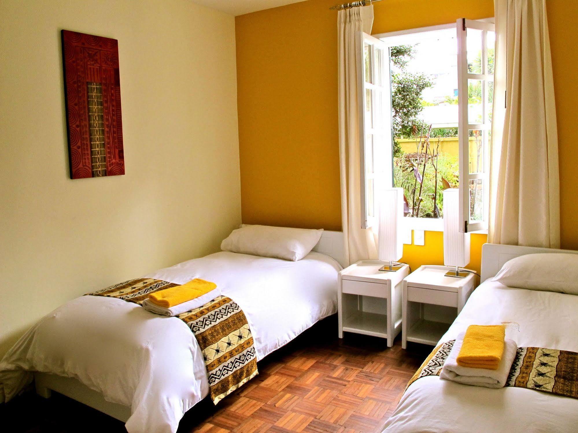 Hotel Cayman Quito Esterno foto